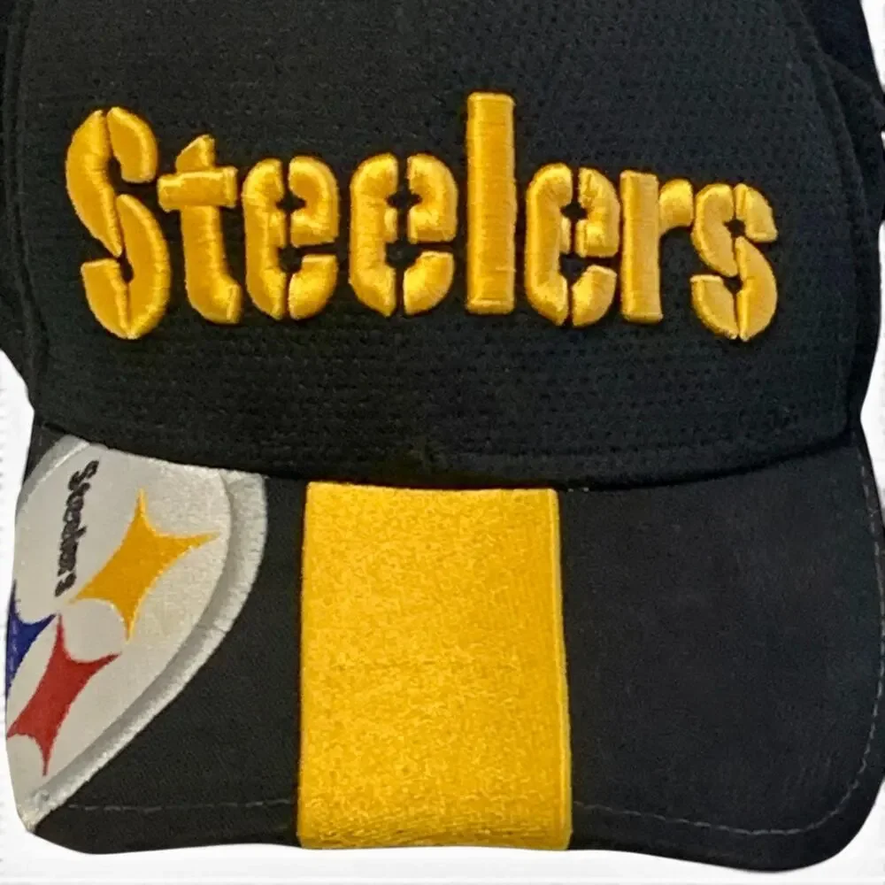 Pittsburgh Steelers New Era 39THIRTY Hat NFL Black Gold Stretch Fit Cap Size S/M